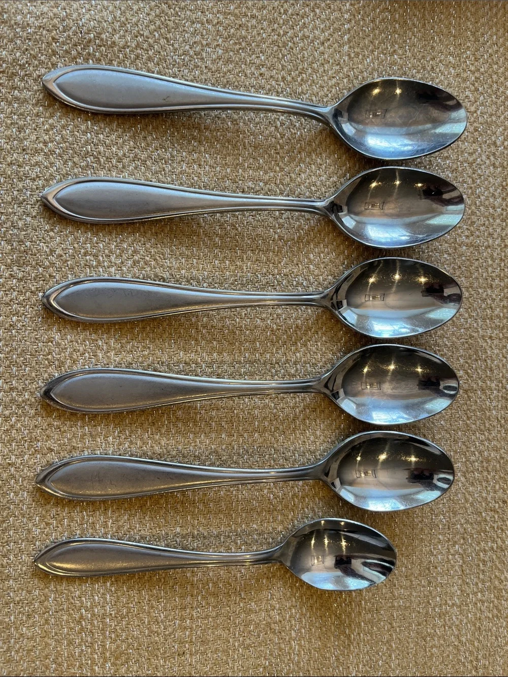 Yardena (Stainless) by CAMBRIDGE Soup Spoons*